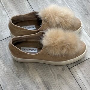 Steve Madden Beige Fur Pom Pom Sneakers